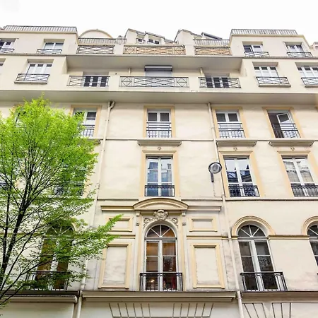 Apartman Charming In Marais With 1 *